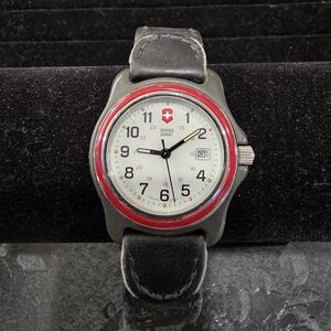 Swiss Army Watch Silver Tone Metal Bezel White Dial